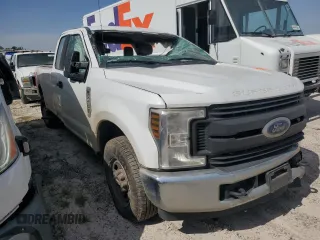 2019 Ford F-250 XL с VIN 1FT7X2A61KED13539, выставлен на аукционе Copart как лот 48732535 с пробегом Не указан миль и Списание • Salvage title. История ставок и продаж доступна на DreamBid. Изображение 1.