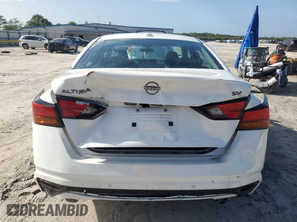 2024 Nissan Altima 2.5 SV with VIN 1N4BL4DV2RN340916, listed as a Copart auction lot 52529675 with 13,025 mi miles and Salvage Title. Bid and sale history available at carsss.com. Image 6.