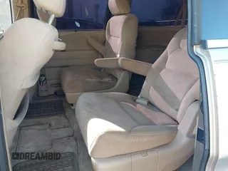 2006 Honda Odyssey EX with VIN 5FNRL38456B428213, listed as a IAAI auction lot 42036797 with 220,556 mi miles. Bid and sale history available at carsss.com. Image 8.