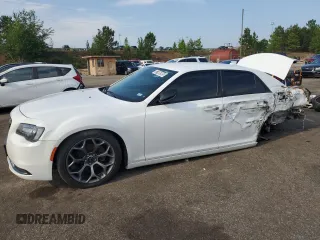 2018 Chrysler 300 Touring z VIN 2C3CCAAG1JH234221, wystawiony jako Copart lot #57606985 z przebiegiem 97 864 mil mil oraz Czysty tytuł • Clean title. Historia ofert i sprzedaży dostępna na DreamBid. Obrazek 1.