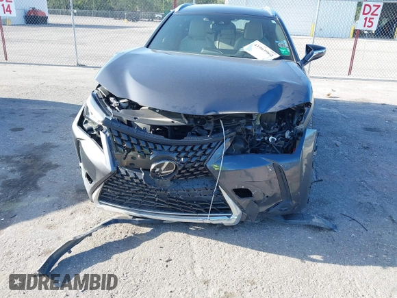 2022 Lexus UX 200 с VIN JTHX3JBH3N2051968, выставлен на аукционе IAAI как лот 41965962 с пробегом 12 722 миль миль и . История ставок и продаж доступна на DreamBid. Изображение 6.
