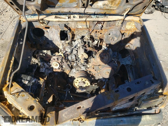 1986 Ford Bronco z VIN 1FMCU14TXGUD18203, wystawiony jako Copart lot #47194155 z przebiegiem Nie podano mil oraz Czysty tytuł • Clean title. Historia ofert i sprzedaży dostępna na DreamBid. Obrazek 13.