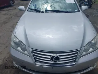 2012 Lexus ES 330 z VIN JTHBK1EG2C2497722, wystawiony jako IAAI lot #42335812 z przebiegiem 119 234 mil mil oraz . Historia ofert i sprzedaży dostępna na DreamBid. Obrazek 12.