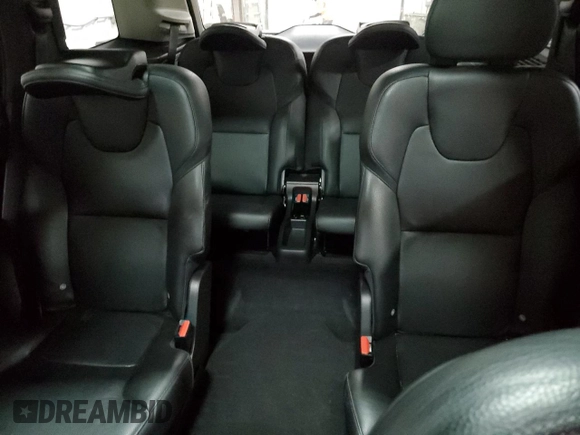 2022 Volvo XC90 Momentum with VIN YV4A221K2N1777983, listed as a Copart auction lot 44612795 with 27,763 mi miles and Salvage title. Bid and sale history available at DreamBid. Image 10.