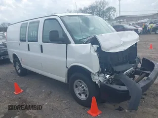 2019 Chevrolet Express Cargo Van with VIN 1GCWGAFG1K1301406, listed as a IAAI auction lot 41754424 with 156,602 mi miles. Bid and sale history available at carsss.com. Image 1.