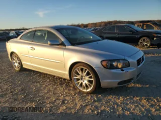 2006 Volvo C70 with VIN YV1MC68276J001385, listed as a Copart auction lot 82148334 with 109,543 mi miles and Clean Title. Bid and sale history available at carsss.com. Image 4.