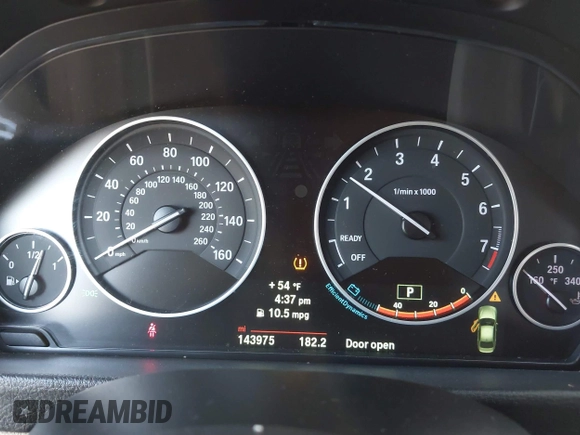 2014 BMW 3 Series 328i xDrive with VIN WBA3B5C52EF958635, listed as a IAAI auction lot 40916777 with 143,975 mi miles. Bid and sale history available at carsss.com. Image 7.