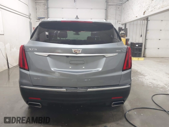 2021 Cadillac XT5 AWD Luxury with VIN 1GYKNBR42MZ165944, listed as a IAAI auction lot 42062750 with 51,592 mi miles and . Bid and sale history available at DreamBid. Image 17.