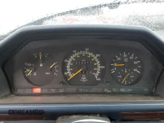 1990 Mercedes-Benz 300 with VIN WDBEB28D9LB167760, listed as a Copart auction lot 50052815 with 310,217 mi miles and Clean Title. Bid and sale history available at DreamBid. Image 9.