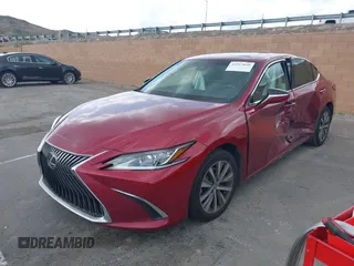 2019 Lexus ES with VIN 58ABZ1B15KU023025, listed as a IAAI auction lot 41913830 with 49,694 mi miles. Bid and sale history available at carsss.com. Image 17.
