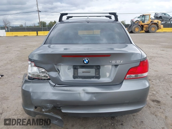 2010 BMW 1 Series 128i with VIN WBAUP9C52AVL89282, listed as a IAAI auction lot 41787668 with 152,976 mi miles and . Bid and sale history available at DreamBid. Image 17.