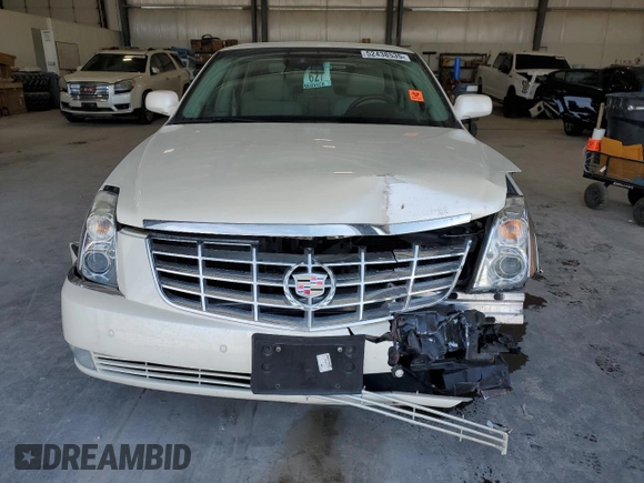 2008 Cadillac DTS 1SC with VIN 1G6KD57Y58U103993, listed as a Copart auction lot 52438535 with 42,975 mi miles and Salvage Title. Bid and sale history available at carsss.com. Image 5.