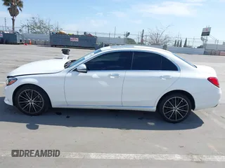 2021 Mercedes-Benz C 300 with VIN W1KWF8DB9MR611445, listed as a IAAI auction lot 41960300 with 32,862 mi miles and . Bid and sale history available at DreamBid. Image 15.