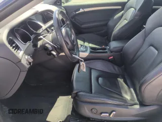 2014 Audi A5 Premium Plus z VIN WAULFAFR5EA010335, wystawiony jako Copart lot #55597995 z przebiegiem 83 426 mil mil oraz Szkoda całkowita • Salvage title. Historia ofert i sprzedaży dostępna na DreamBid. Obrazek 7.