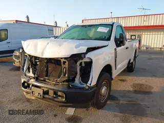 2023 Ford F-250 XL with VIN 1FTBF2AA6PEE09157, listed as a IAAI auction lot 42629266 with 15,571 mi miles and . Bid and sale history available at DreamBid. Image 2.