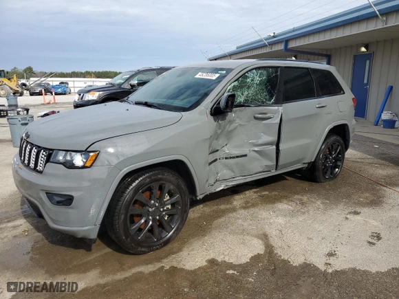 2021 Jeep Grand Cherokee Laredo X with VIN 1C4RJEAG1MC812893, listed as a Copart auction lot 45236085 with 43,286 mi miles and Salvage Title. Bid and sale history available at carsss.com. Image 1.