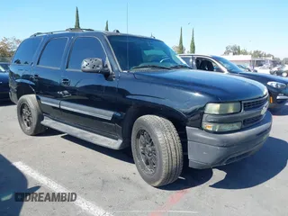 2004 Chevrolet Tahoe LS with VIN 1GNEC13T94J331286, listed as a IAAI auction lot 40691697 with 211,544 mi miles. Bid and sale history available at carsss.com. Image 1.