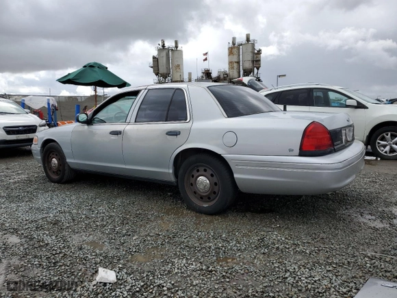 2003 Ford Police Interceptor Police Prep Pkg with VIN 2FAFP71W63X203813, listed as a Copart auction lot 48082565 with 65,242 mi miles and Clean Title. Bid and sale history available at carsss.com. Image 2.