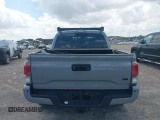 2020 Toyota Tacoma SR5 с VIN 3TMCZ5AN1LM351625, выставлен на аукционе IAAI как лот 41931616 с пробегом 99 333 миль миль и . История ставок и продаж доступна на DreamBid. Изображение 16.