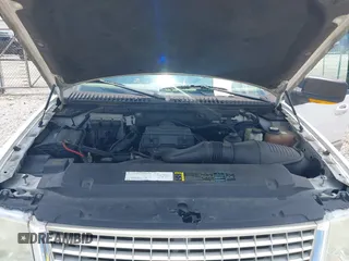 2005 Ford Expedition Eddie Bauer with VIN 1FMPU17575LA42239, listed as a IAAI auction lot 42696901 with 117,807 mi miles and . Bid and sale history available at DreamBid. Image 10.