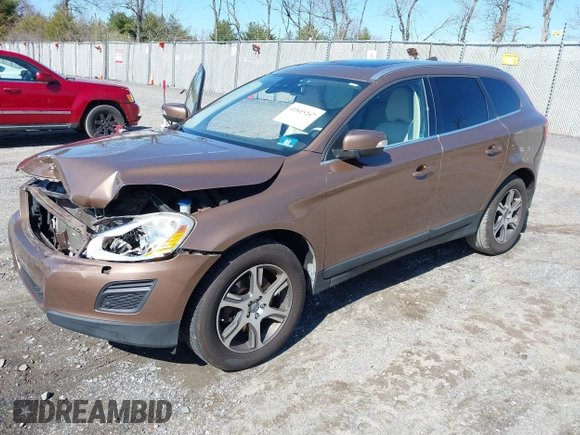 2011 Volvo XC60 3.0T с VIN YV4902DZ3B2180784, выставлен на аукционе IAAI как лот 41845267 с пробегом 111 249 миль миль и . История ставок и продаж доступна на DreamBid. Изображение 2.