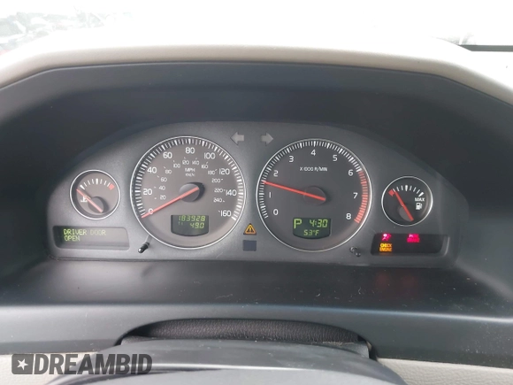 2005 Volvo XC70 with VIN YV1SZ592151195652, listed as a IAAI auction lot 42125275 with 183,928 mi miles and . Bid and sale history available at DreamBid. Image 7.
