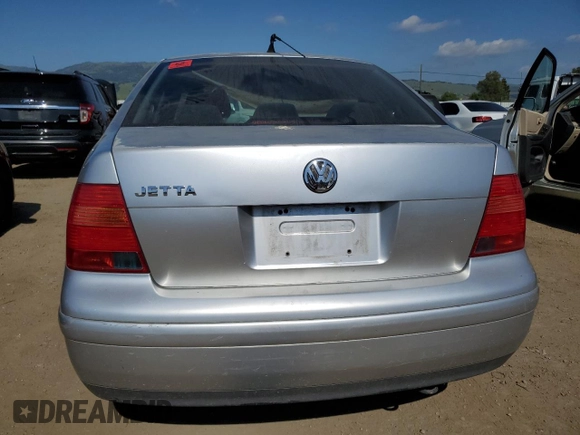 2000 Volkswagen Jetta GLS with VIN 3VWSC29M6YM108811, listed as a Copart auction lot 53992715 with 179,139 mi miles and Salvage title. Bid and sale history available at DreamBid. Image 6.