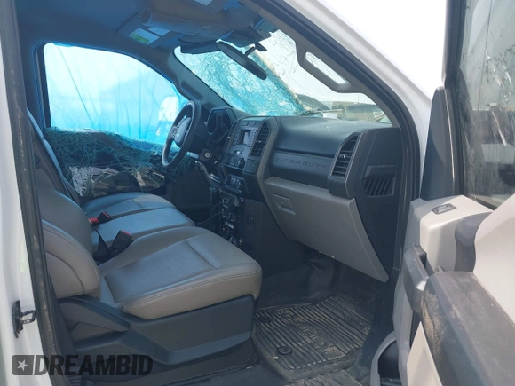 2021 Ford F-250 XL z VIN 1FT7W2B67MEC70278, wystawiony jako IAAI lot #42451726 z przebiegiem Nie podano mil oraz . Historia ofert i sprzedaży dostępna na DreamBid. Obrazek 5.