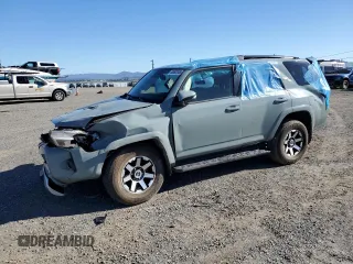 2022 Toyota 4Runner TRD Off Road Premium with VIN JTERU5JR2N6007568, listed as a Copart auction lot 50492045 with Not Provided miles and Salvage Title. Bid and sale history available at DreamBid. Image 1.