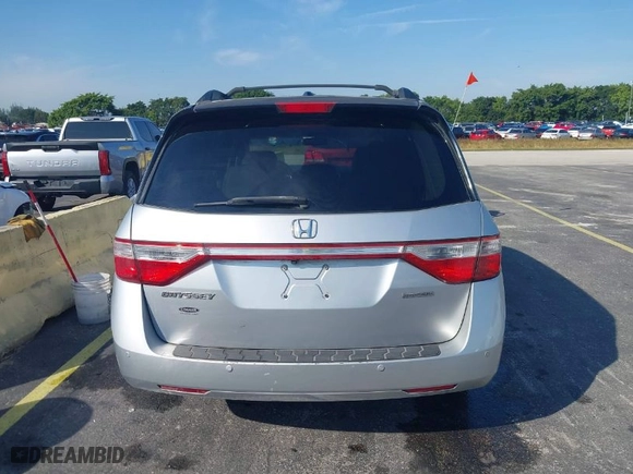 2012 Honda Odyssey Touring with VIN 5FNRL5H90CB066469, listed as a IAAI auction lot 41463009 with NaN miles. Bid and sale history available at carsss.com. Image 17.