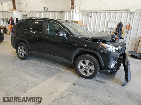 2022 Toyota RAV4 XLE with VIN 2T3P1RFV5NW308979, listed as a Copart auction lot 60346855 with 27,626 mi miles and Salvage title. Bid and sale history available at DreamBid. Image 4.