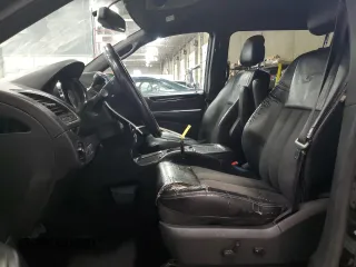 2014 Chrysler Town & Country S with VIN 2C4RC1HG1ER176087, listed as a Copart auction lot 47685805 with 130,257 mi miles and Salvage Title. Bid and sale history available at carsss.com. Image 7.