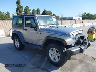 2018 Jeep Wrangler Sport S z VIN 1C4GJWAG9JL931235, wystawiony jako IAAI lot #42417596 z przebiegiem 93 635 mil mil oraz . Historia ofert i sprzedaży dostępna na DreamBid. Obrazek 1.