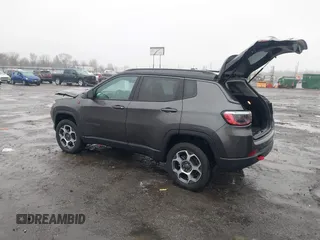 2022 Jeep Compass Trailhawk with VIN 3C4NJDDB5NT162979, listed as a IAAI auction lot 41535004 with 22,354 mi miles and . Bid and sale history available at DreamBid. Image 3.
