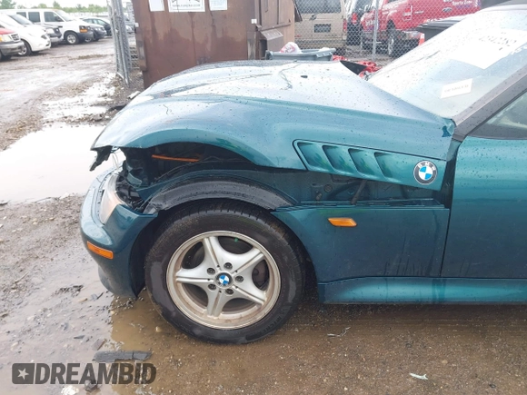 1996 BMW 3 Series Z3 1.9 with VIN 4USCH7327TLB68648, listed as a IAAI auction lot 42342282 with 105,848 mi miles and . Bid and sale history available at DreamBid. Image 17.