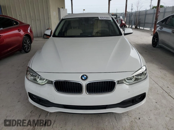2018 BMW 3 Series 320i with VIN WBA8E1G5XJNU90685, listed as a Copart auction lot 62643604 with 84,614 mi miles and Salvage Title. Bid and sale history available at DreamBid. Image 5.