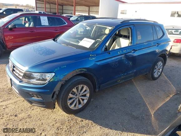 2020 Volkswagen Tiguan S with VIN 3VV0B7AX7LM120394, listed as a IAAI auction lot 40908849 with 31,973 mi miles. Bid and sale history available at carsss.com. Image 20.