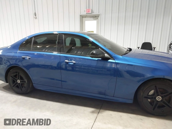 2022 Mercedes-Benz C 300 with VIN W1KAF4HB5NR067802, listed as a IAAI auction lot 41409645 with 44,100 mi miles and . Bid and sale history available at DreamBid. Image 13.