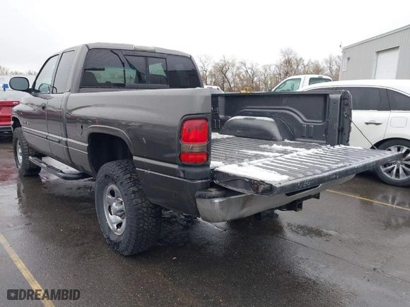 2001 Dodge Ram 1500 with VIN 3B7HF13Z21M571280, listed as a IAAI auction lot 41896814 with 224,610 mi miles. Bid and sale history available at carsss.com. Image 3.
