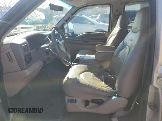 1999 Ford F-350 XL with VIN 1FTSW31F0XEB99947, listed as a Copart auction lot 84993924 with 215,863 mi miles and Clean title. Bid and sale history available at DreamBid. Image 7.