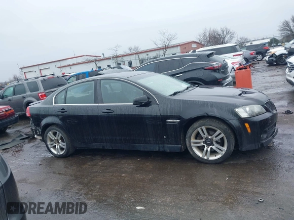 2009 Pontiac G8 with VIN 6G2ER57729L193993, listed as a IAAI auction lot 41717045 with 177,013 mi miles. Bid and sale history available at carsss.com. Image 14.