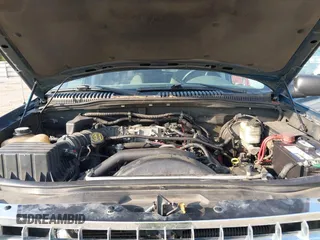 2005 Ford Explorer XLT с VIN 1FMZU73W25UA75010, выставлен на аукционе IAAI как лот 42508037 с пробегом 276 352 миль миль и . История ставок и продаж доступна на DreamBid. Изображение 10.