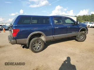2017 Nissan Titan XD SV with VIN 1N6BA1F4XHN564059, listed as a Copart auction lot 73087834 with 112,320 mi miles and Salvage Title. Bid and sale history available at carsss.com. Image 3.
