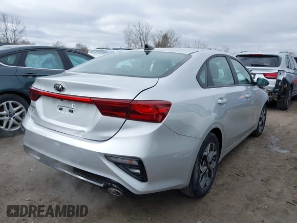 2020 Kia Forte LXS with VIN 3KPF24AD1LE224130, listed as a IAAI auction lot 41788497 with 7,904 mi miles. Bid and sale history available at carsss.com. Image 4.