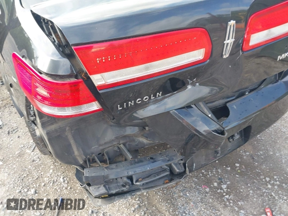 2011 Lincoln MKZ with VIN 3LNHL2GC6BR762270, listed as a IAAI auction lot 42019885 with 225,280 mi miles and . Bid and sale history available at DreamBid. Image 6.
