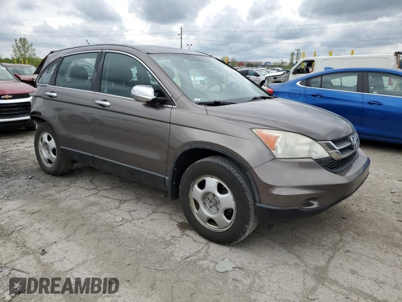 2010 Honda CR-V LX z VIN 5J6RE4H34AL048979, wystawiony jako Copart lot #55351915 z przebiegiem 271 884 mil mil oraz Szkoda całkowita • Salvage title. Historia ofert i sprzedaży dostępna na DreamBid. Obrazek 4.