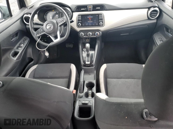 2021 Nissan Versa SV z VIN 3N1CN8EV7ML821786, wystawiony jako Copart lot #56646685 z przebiegiem 73 121 mil mil oraz Szkoda całkowita • Salvage title. Historia ofert i sprzedaży dostępna na DreamBid. Obrazek 8.