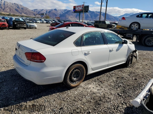 2014 Volkswagen Passat S with VIN 1VWAS7A38EC098620, listed as a Copart auction lot 79726784 with 117,448 mi miles and Salvage Title. Bid and sale history available at carsss.com. Image 3.