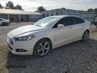 2015 Ford Fusion SE z VIN 3FA6P0H96FR239673, wystawiony jako Copart lot #53867025 z przebiegiem 191 891 mil mil oraz Szkoda całkowita • Salvage title. Historia ofert i sprzedaży dostępna na DreamBid. Obrazek 1.