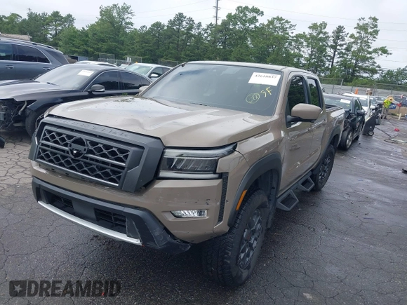 2024 Nissan Frontier Pro-4X z VIN 1N6ED1EK0RN644461, wystawiony jako IAAI lot #42618837 z przebiegiem 18 179 mil mil oraz . Historia ofert i sprzedaży dostępna na DreamBid. Obrazek 18.